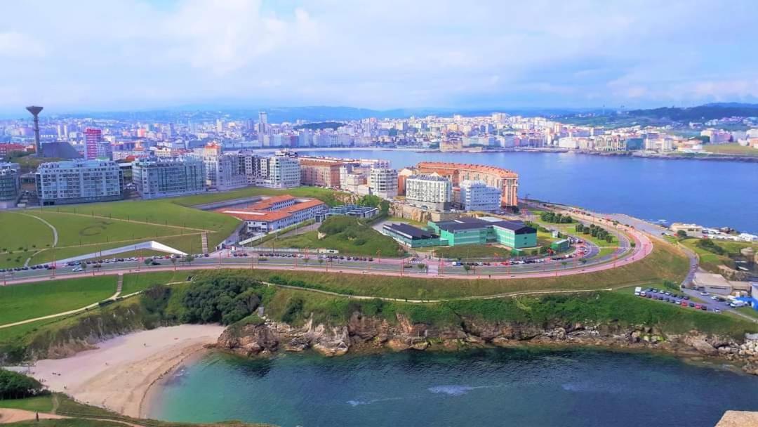 Apartamentos La Coruña Esterno foto