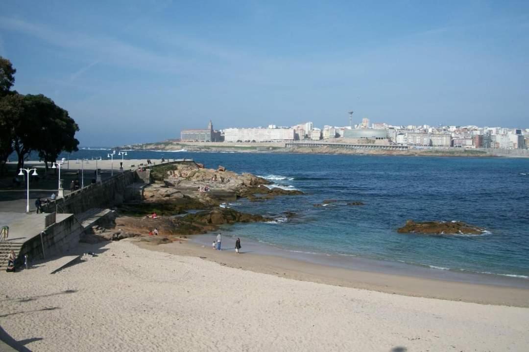 Apartamentos La Coruña Esterno foto
